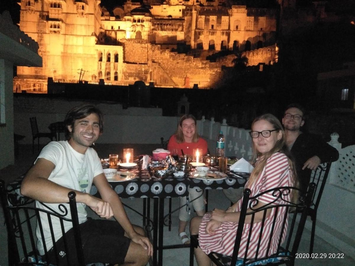 The Castle View Homestay Bundi Luaran gambar
